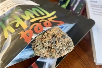 Comment commander la livraison de mauvaises herbes en ligne avec Leafly